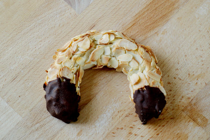 Mandelhörnchen, 80 g