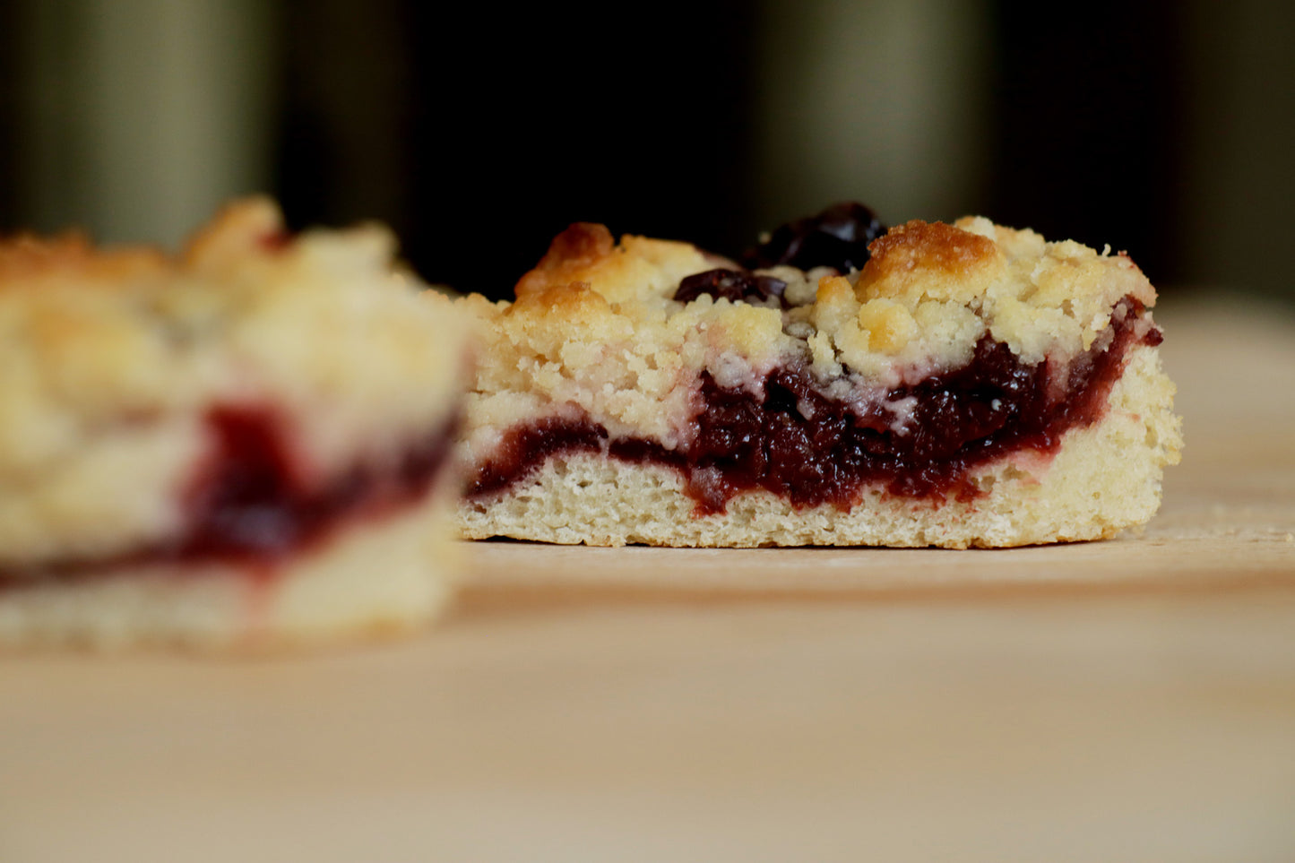 2 Stück KirschStreusel, 130g