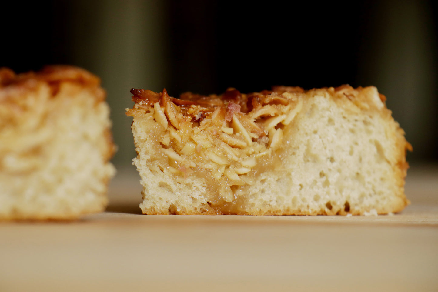 2 Stück Bienenstich, 120g